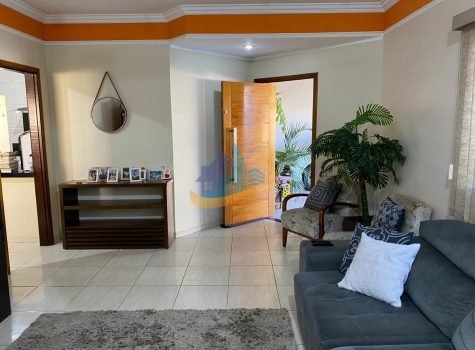 03e8f9bb-7329-4976-bc2d-149a6d4b5903