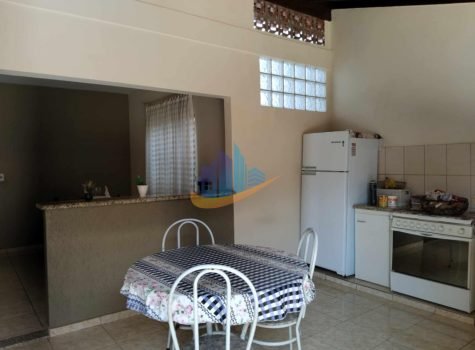 e2030617-073c-4761-b09e-6833563fb5bc